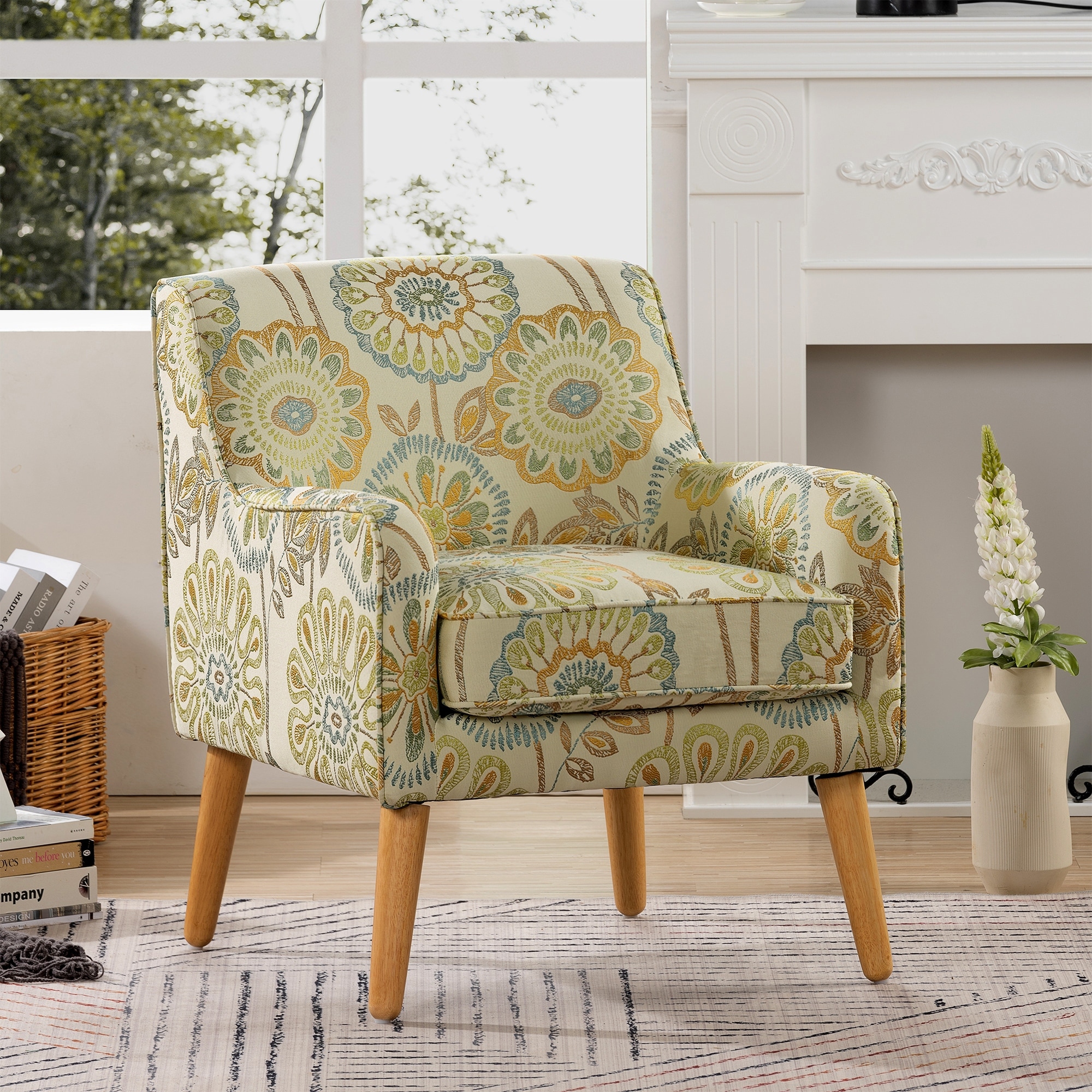 Accent chairs with top printed fabric