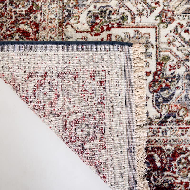 SAFAVIEH Vintage Persian Yuliia Rug