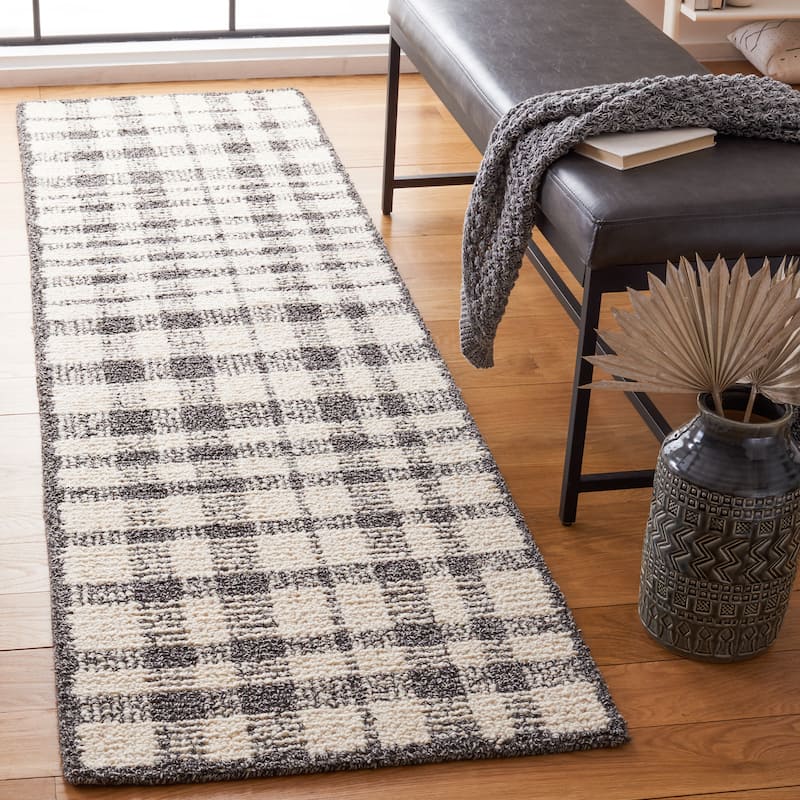 SAFAVIEH Handmade Abstract Zilia Checkered Wool Rug