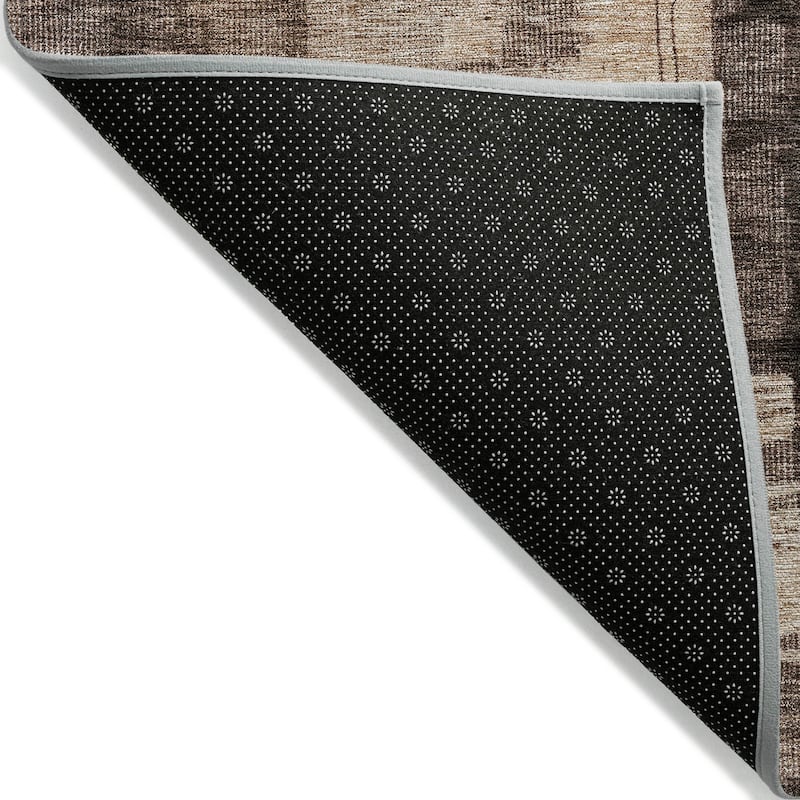 Machine Washable Indoor/ Outdoor Abstract Contemporary Chantille Rug