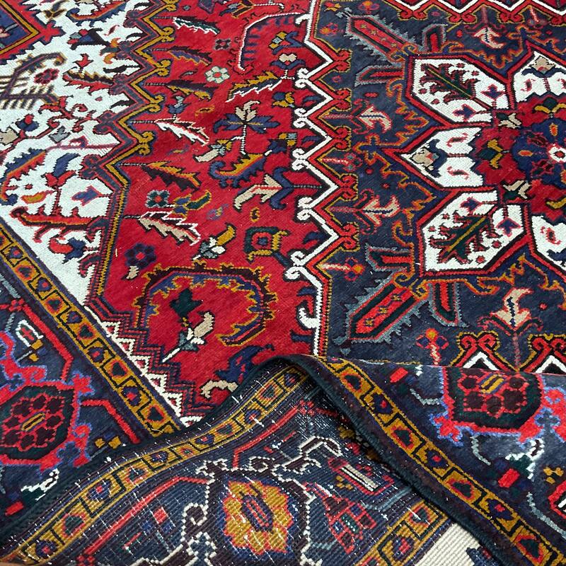 HERAT ORIENTAL Handmade Fine Persian Heriz Wool Rug - 6'8" x 9'8"