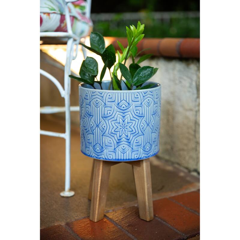 10" & 8" Star Ceramic Planter on Wood Stand Set of 2