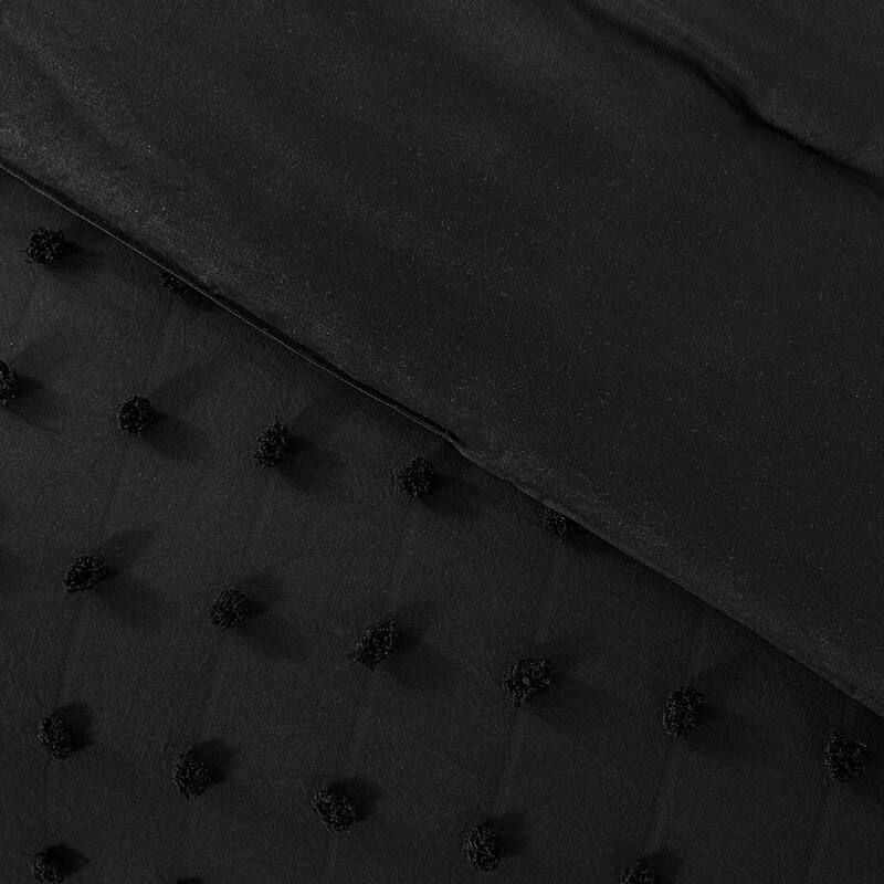 Tufted Design Jacquard Comforter Set