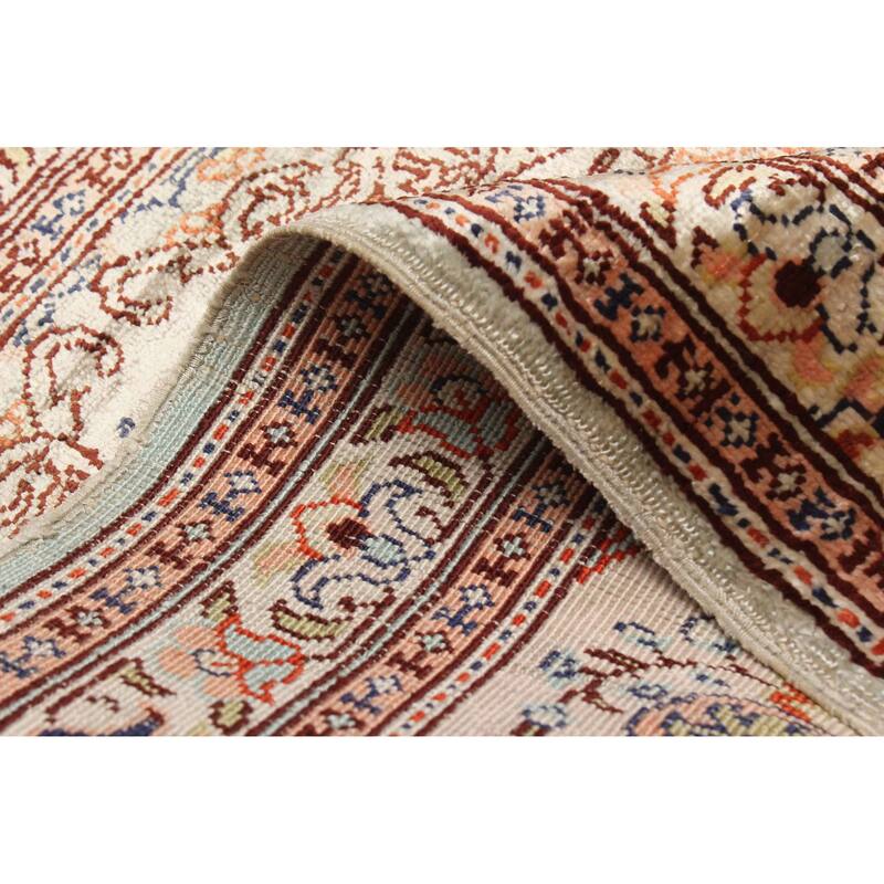 ECARPETGALLERY Hand-knotted Hereke Beige Silk Rug - 1'5 x 1'10