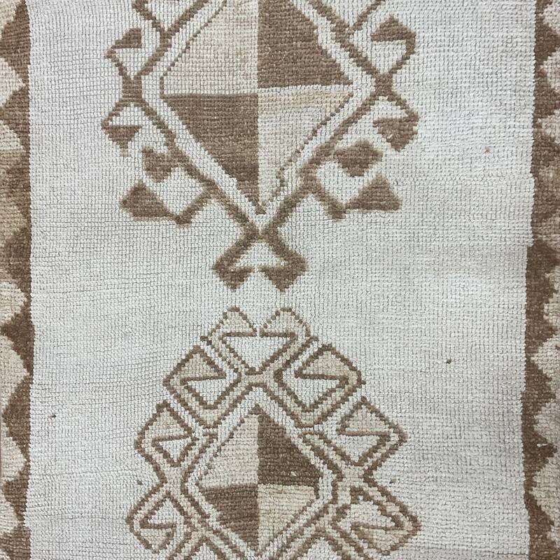 HERAT ORIENTAL Handmade Turkish Oushak Wool Runner - 3'2" x 11'3"