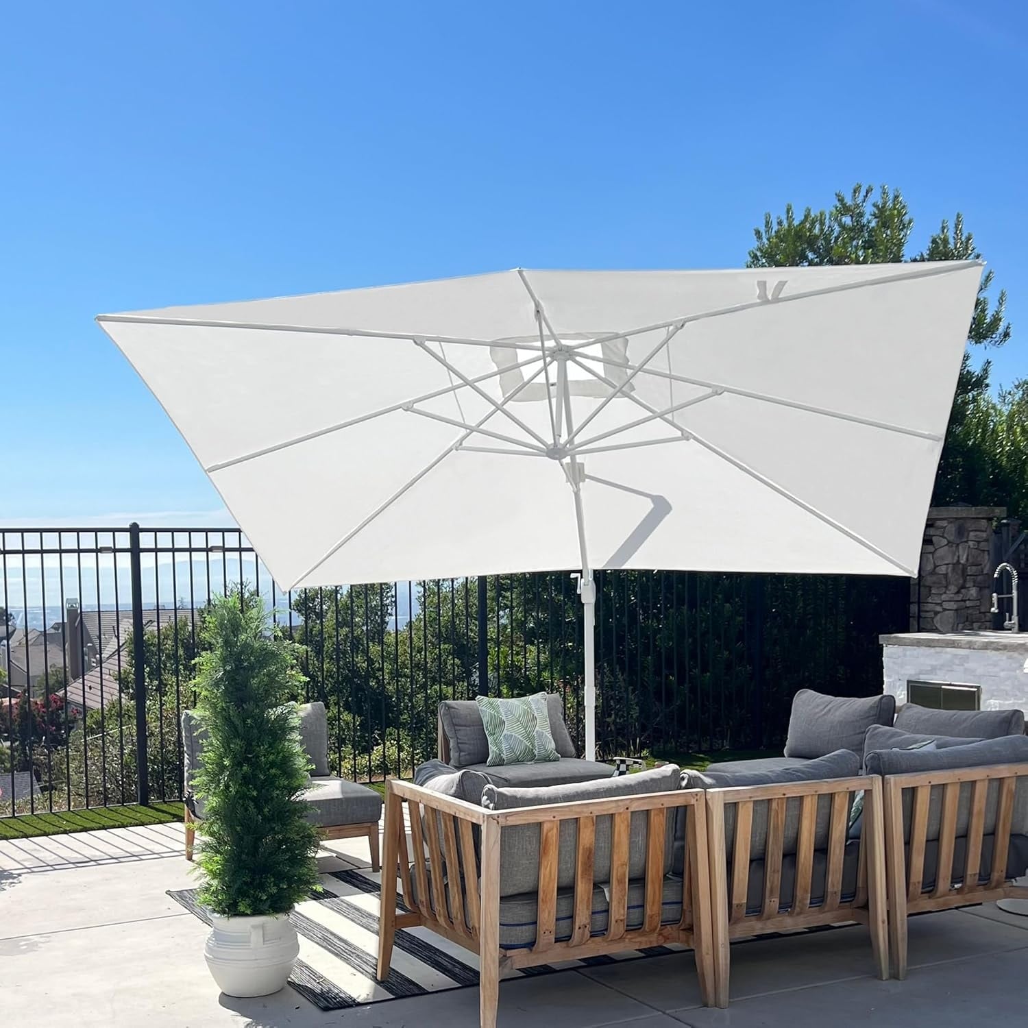 PURPLE LEAF White Square Cantilever Patio Umbrella With Base