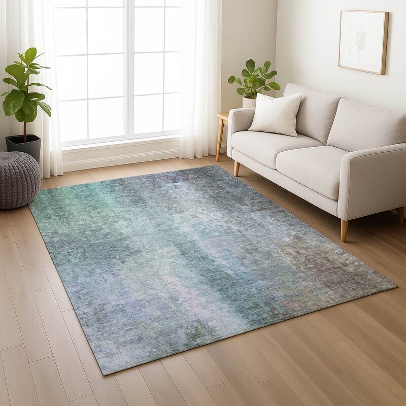 Machine Washable Indoor/ Outdoor Abstract Ombre Chantille Rug
