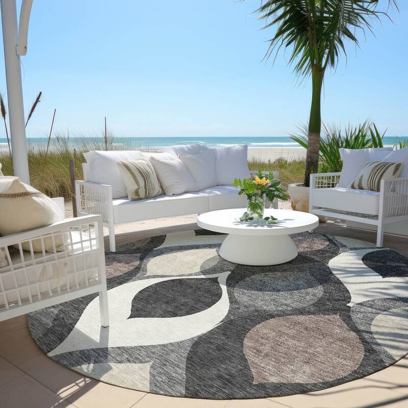 Machine Washable Indoor/ Outdoor Chantille Contemporary Geo Rug - Gray - 8' x 8'