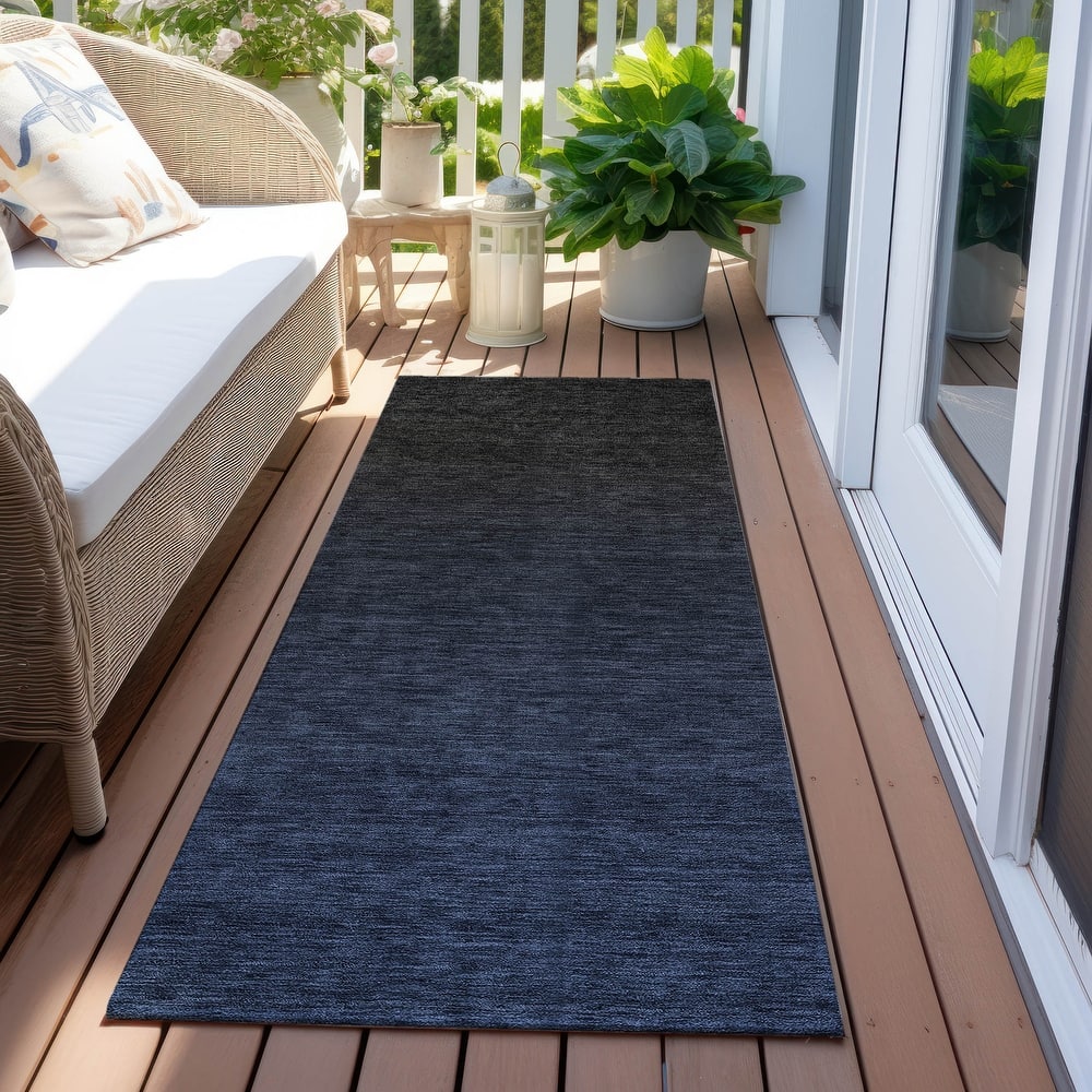 Machine Washable Indoor/ Outdoor Chantille Ombre Solid Rug