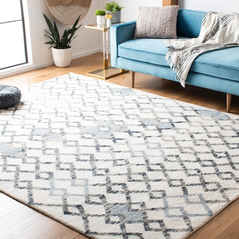SAFAVIEH Handmade Casablanca Davine Shag Wool Rug - 8' x 10' - Ivory/Grey