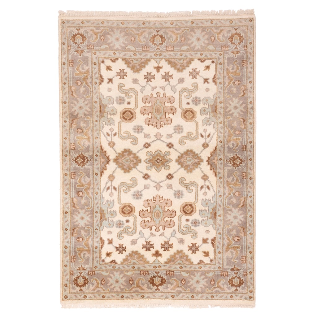 ECARPETGALLERY Hand-knotted Royal Oushak Ivory Wool Rug - 4'1 x 5'11