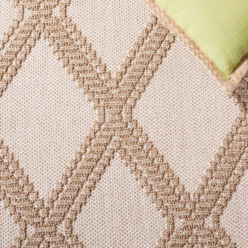 SAFAVIEH Global Raniera Indoor/ Outdoor Trellis Rug