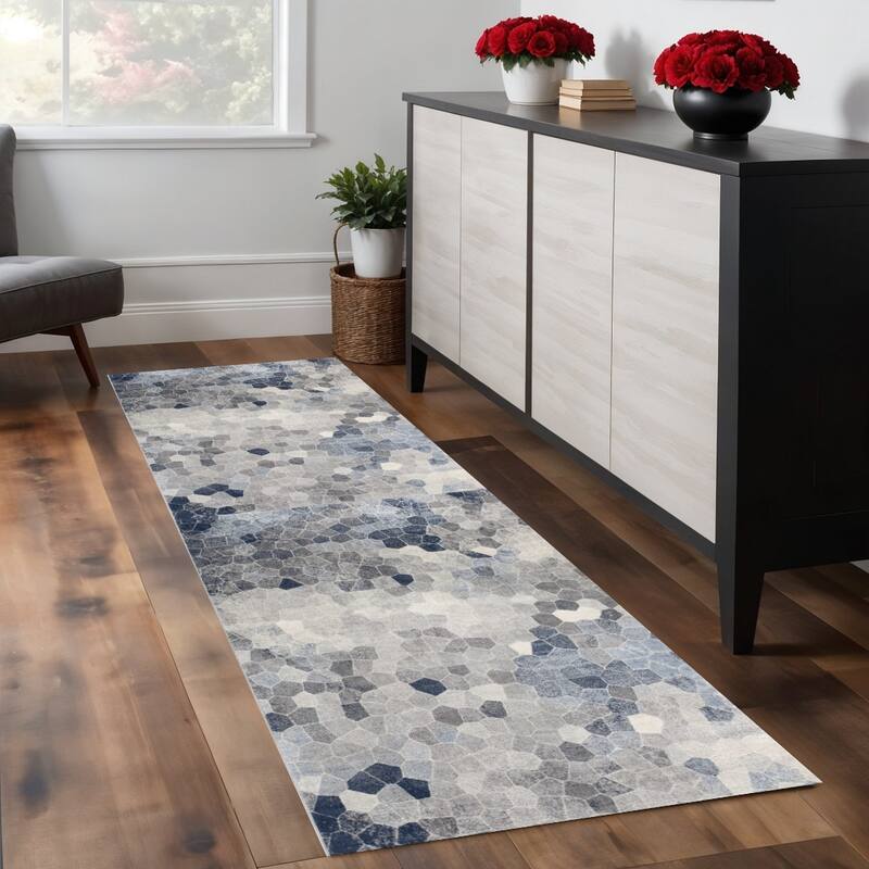 HomeRoots Cobblestone Contemporary Square Area Rug - 84.00 in. x 27.00 in.  x 0.40 in.