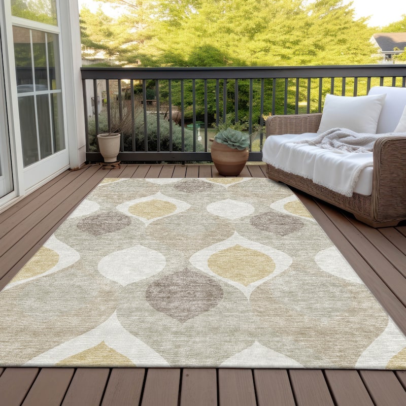 Machine Washable Indoor/ Outdoor Chantille Contemporary Geo Rug - Beige - 8' x 10'