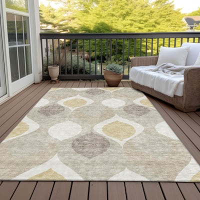 Machine Washable Indoor/ Outdoor Chantille Contemporary Geo Rug