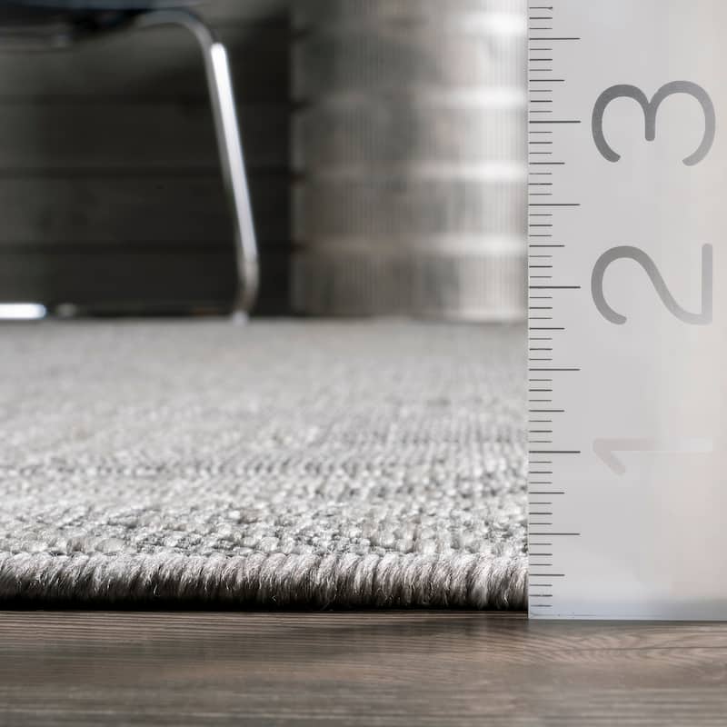 Nuloom Charlotte Contemporary Indoor/Outdoor Area Rug