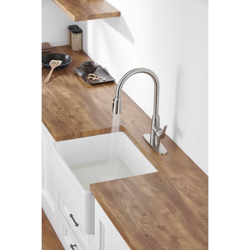 Kitchen Sink Faucet with Pull Out Sprayer,High Arc Sink Faucet,3 Way Setting Single Handle Kitchen Faucets with Deck Plate