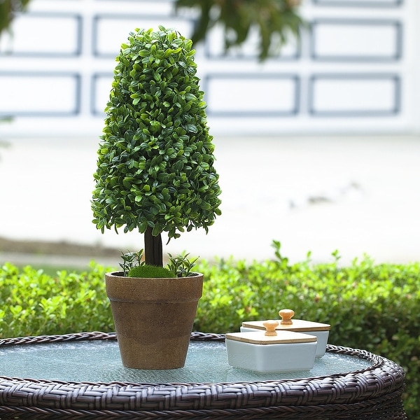 Topiary faux store