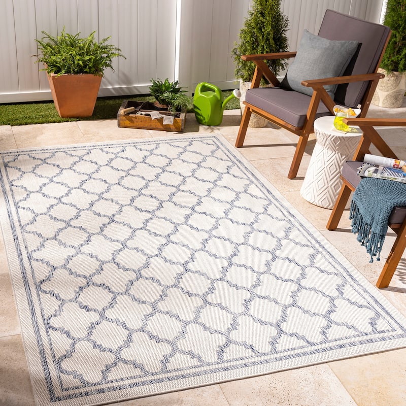 Livabliss Tuareg Vintage Diamond Outdoor Rug - 5'3" x 7' - Cream