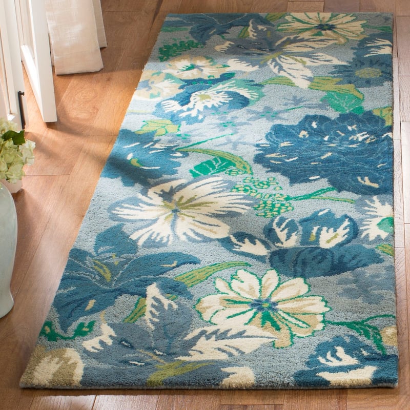SAFAVIEH Handmade Soho Irmgard Floral N.Z. Wool Rug - 2'6" x 8' Runner - Blue/Multi