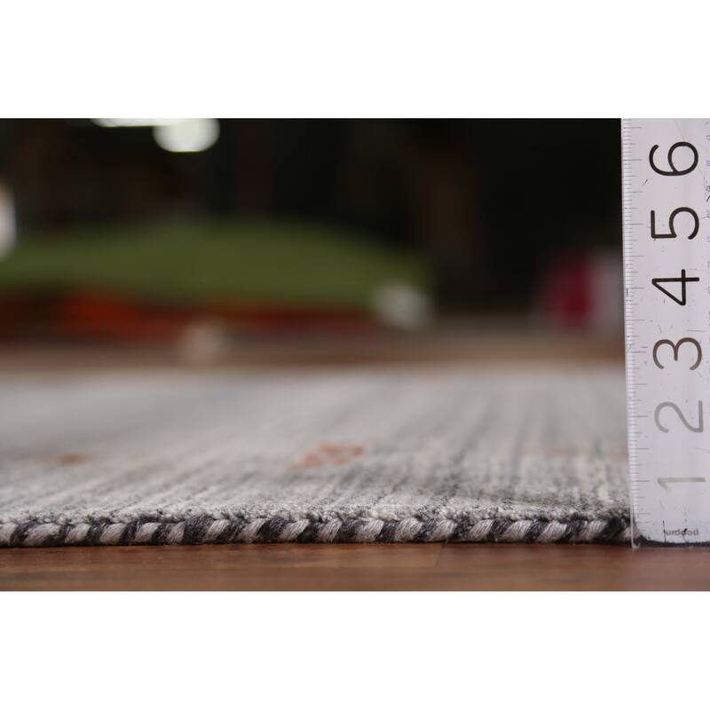 Hand Knotted Oriental 100% Wool Carpet Tribal Animal Pictorial Greys & Charcoal Gabbeh Area Rug - 8' 0'' X 5' 0''
