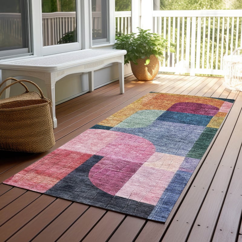 Machine Washable Indoor/ Outdoor Contemporary Deco Chantille Rug