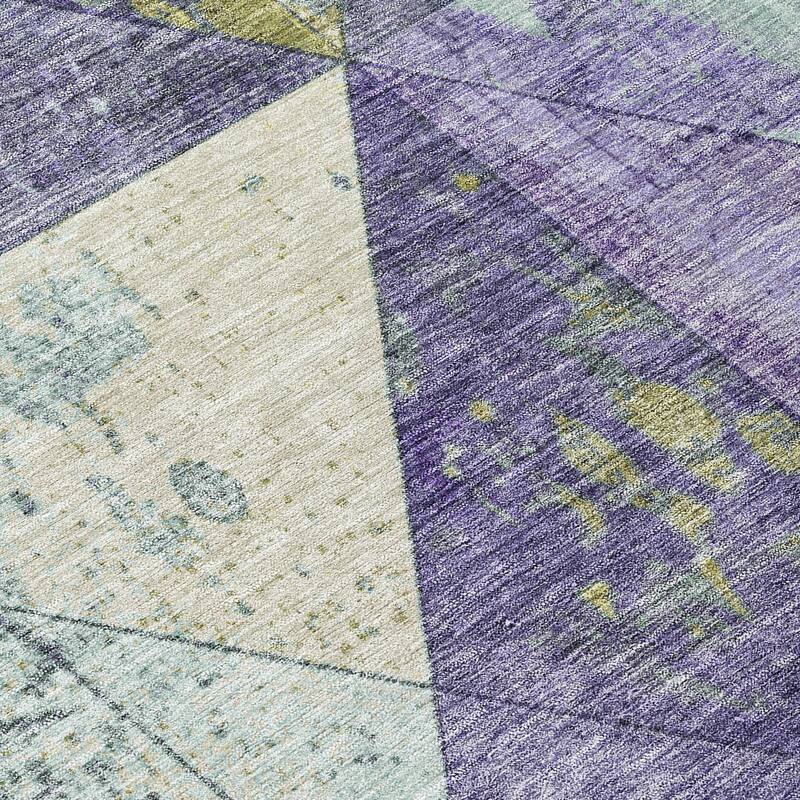 Machine Washable Indoor/ Outdoor Contemporary Diamonds Chantille Rug