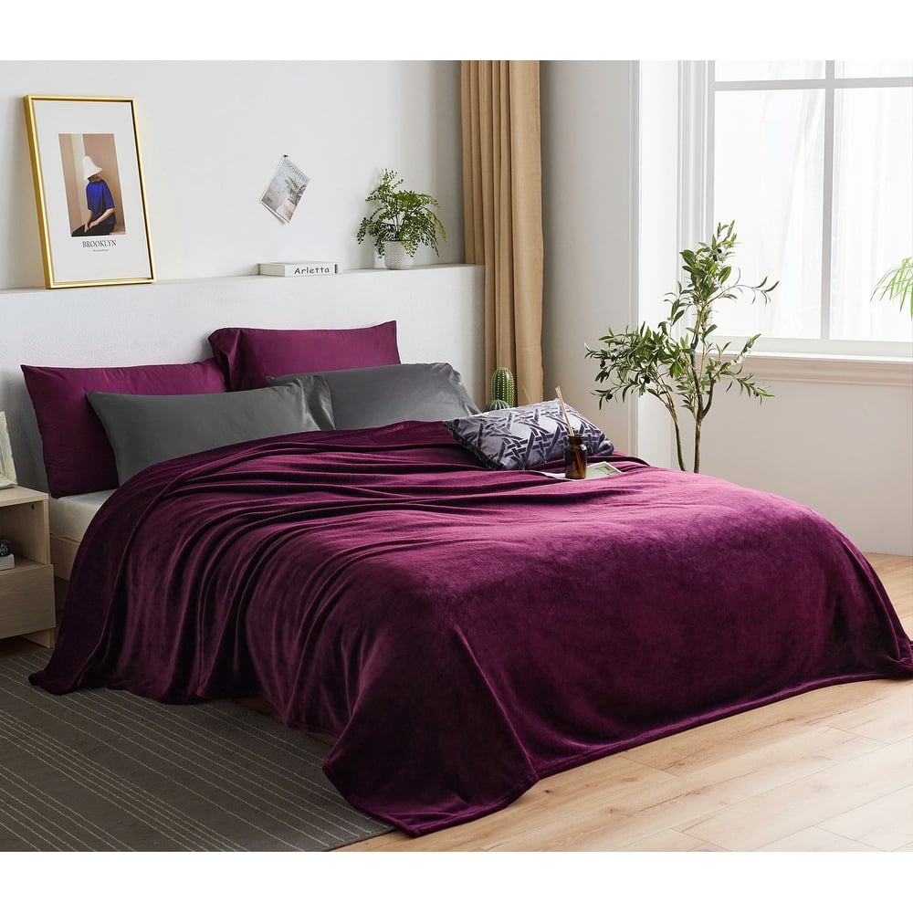 Large Solid Velvet Plush Fleece Blanket