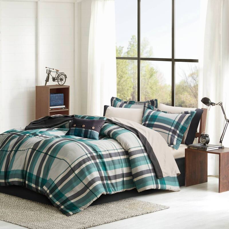 Intelligent Design Roger Plaid Comforter Set with Bed Sheets