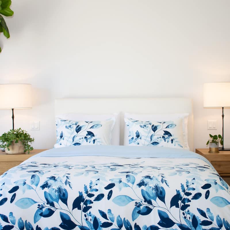 Jennifer Adams 3 Piece Printed Duvet Cover and Sham Set