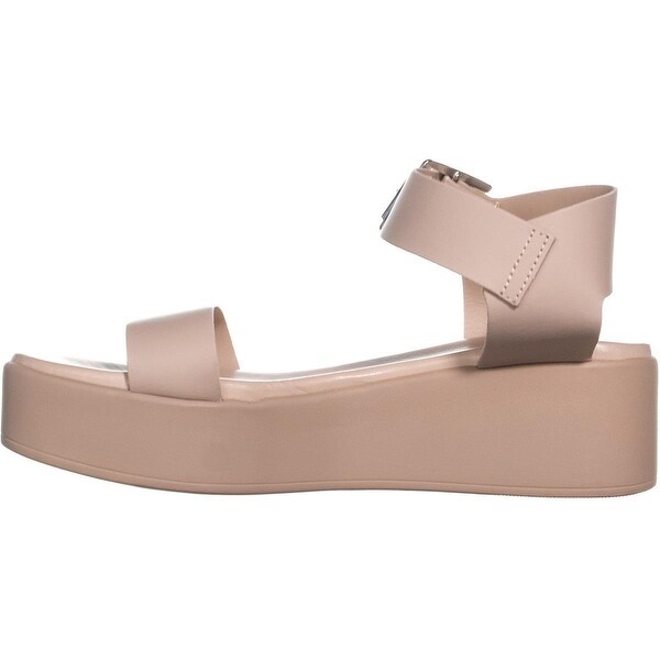 steve madden recover sandals