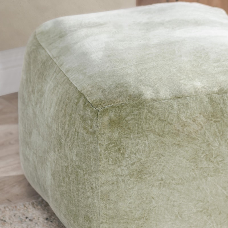 Villa by Classic Home Heirloom 18" Velvet Pouf