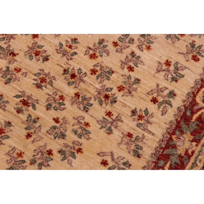 Shabby Chic Ziegler Richelle Ivory Red Hand-Knotted Wool Rug - 3'1'' x 5'2''