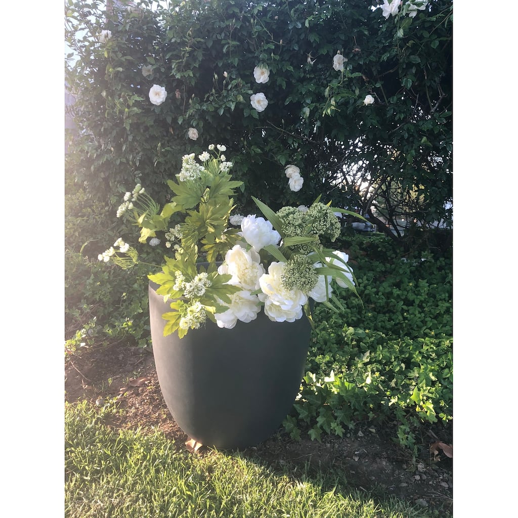 Durx-litecrete Lightweight Concrete Modern Seamless Round Cement Color Planter- - 17.7'x17.7'x16.9'