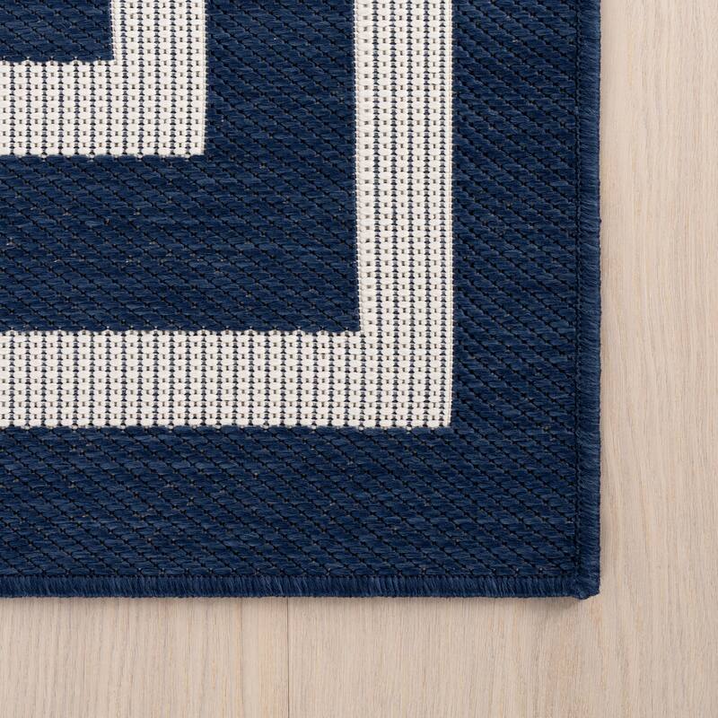 Nuloom Zirelle Indoor/Outdoor Contemporary Area Rug