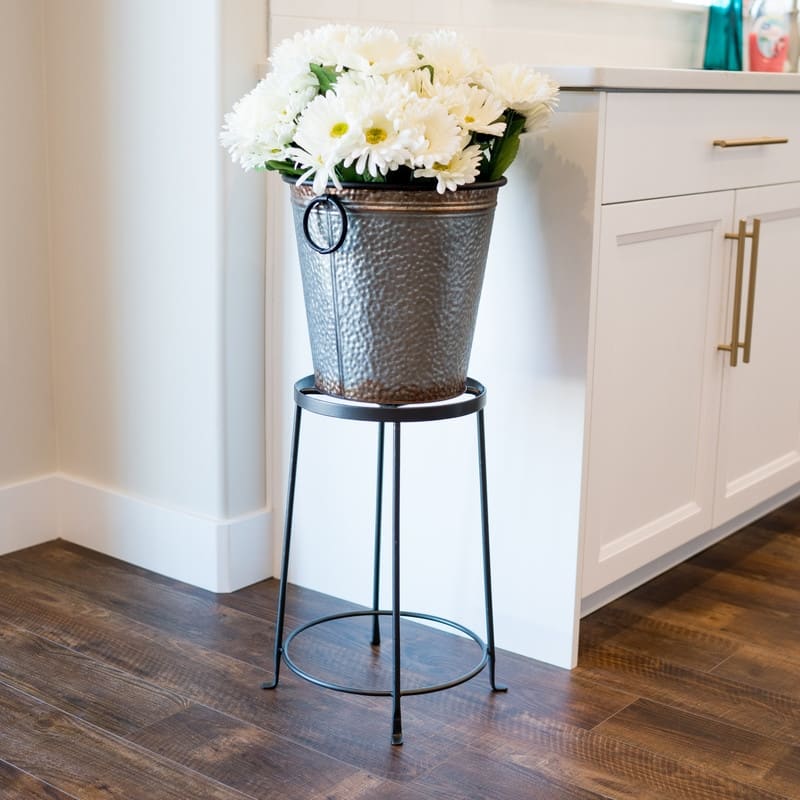 Achla Designs Indoor Outdoor Diamond Shaped Argyle Plant Stand III, 18 Inch Tall, Roman Bronze Powder Coat Finish