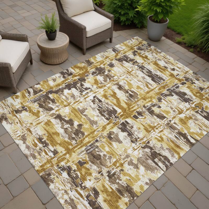 Machine Washable Indoor/ Outdoor Casual Fowler Chantille Rug