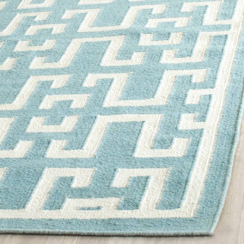 SAFAVIEH Handmade Flatweave Dhurries Ranjeeta Modern Moroccan Wool Rug