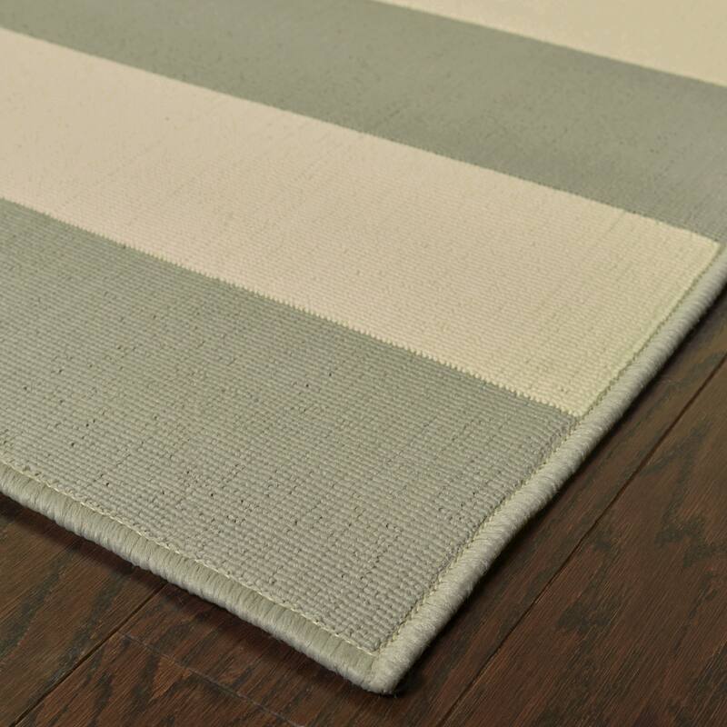Vista Home Sonderso Indoor/ Outdoor Stripe Area Rug