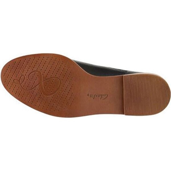 clarks taylor shine wide fit