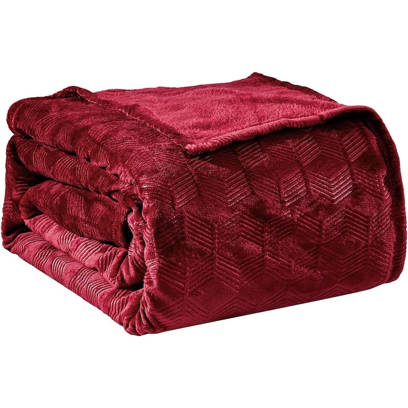 Ultra Plush by Décor&More Queen Size Chevron Arrow Jacquard Microplush Blanket (86" x 86") - Burgundy