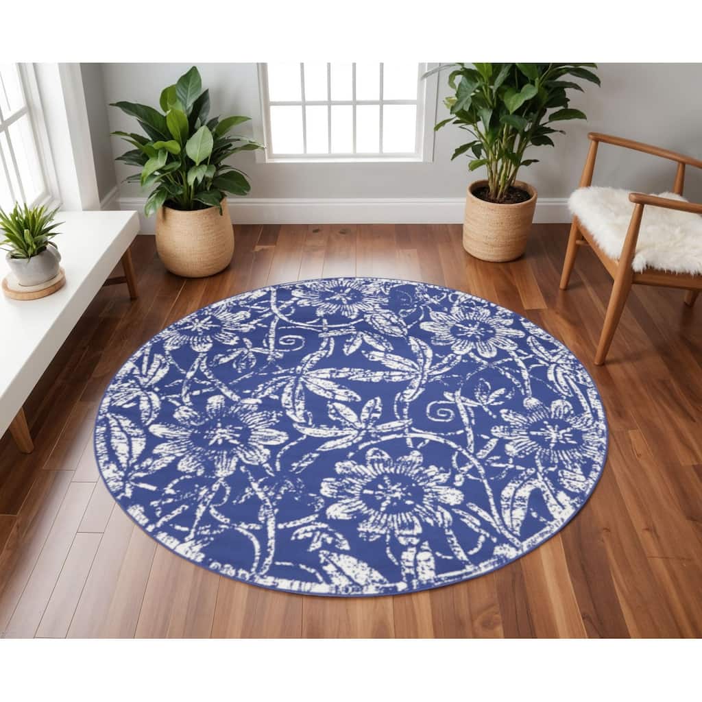 Guneg Power Loomed Distressed Geometric Floral Traditional Stain Resistant Area Rug By HomeRoots - 96' X '96' X '0.39