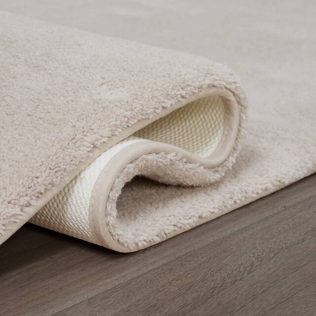 Madison Park Signature Marshmallow Bath Rug