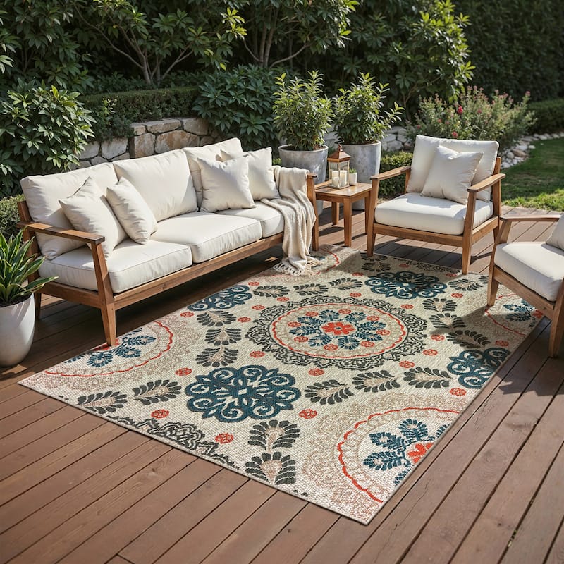 Vista Home Higgins Medallions Grey/ Blue Indoor/ Outdoor Area Rug - 9' 10" x 12' 10" - Rectangle