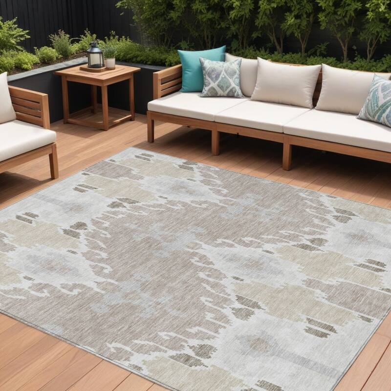 HomeRoots Ikat Transitional Rectangle Outdoor Rug - 8' X 10'