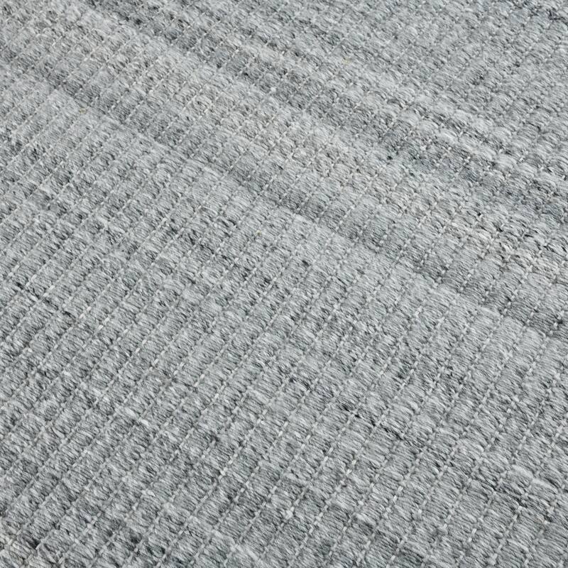 Lineage Gray Heathered Hand-Woven Area Rug 2' x 3'