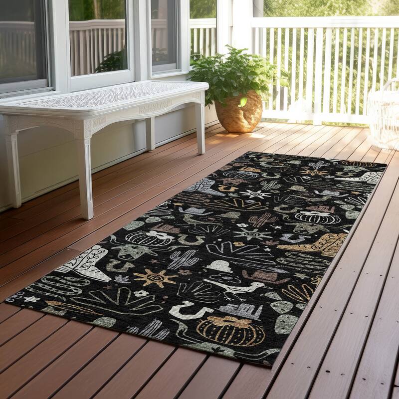 Machine Washable Indoor/ Outdoor Modern Ranch Chantille Rug - Black - 2'3" x 7'6"