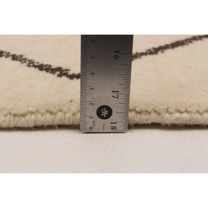 Kashkuli Gabbeh Cream Rug 6'7" x 9'8" - 6'7 x 9'8