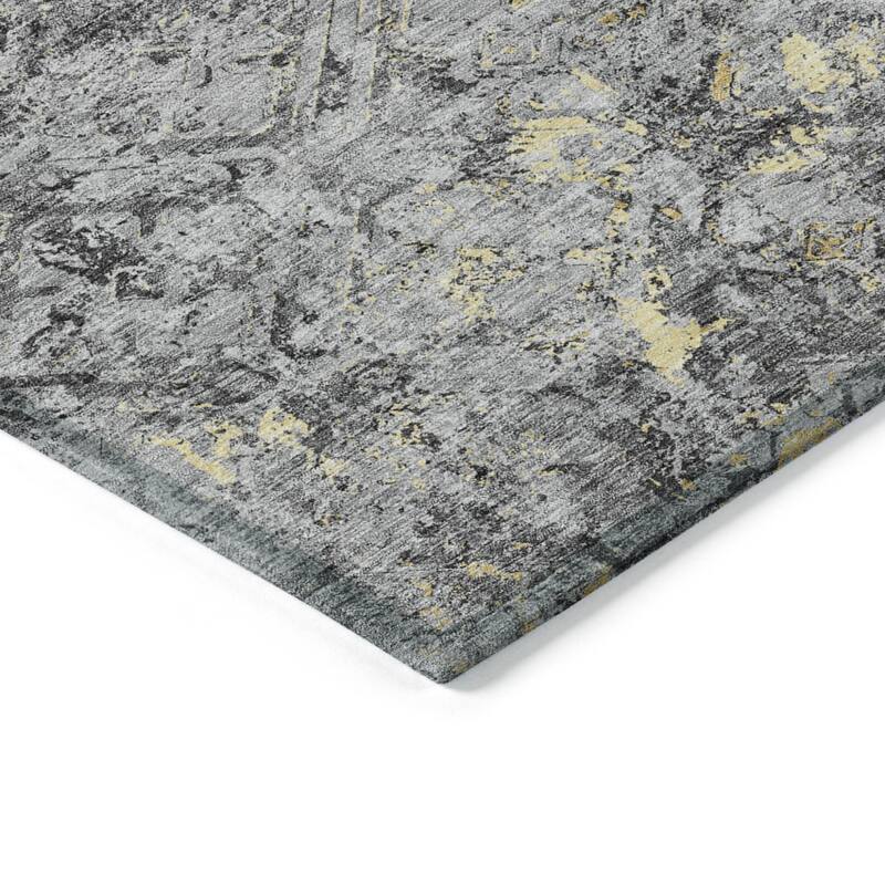 HomeRoots Geometric Transitional Rectangle Outdoor Rug