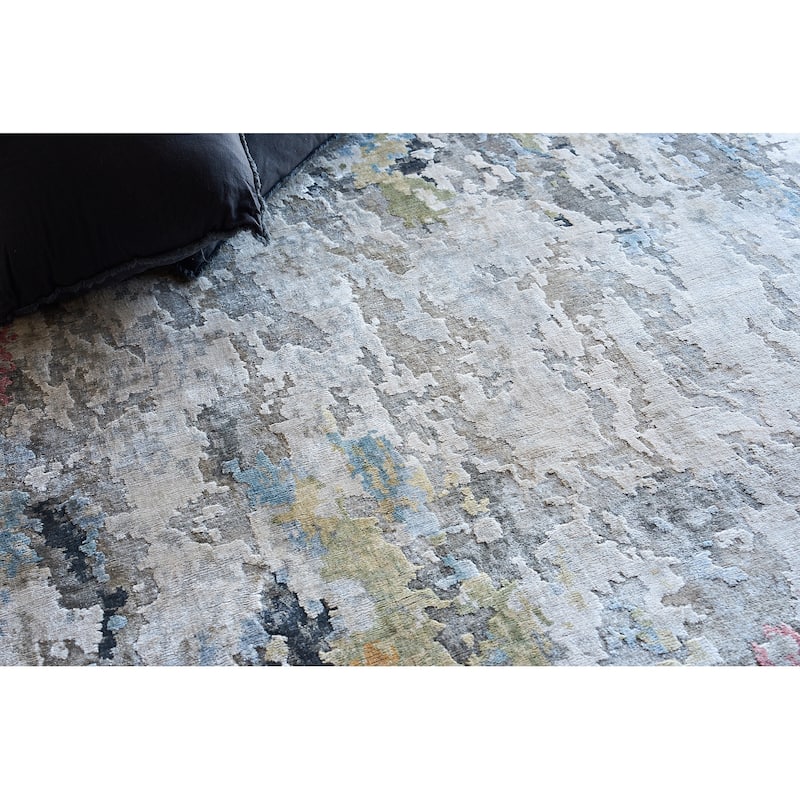 EXQUISITE RUGS Floor Art Hand-knotted Bamboo Silk Silver/Grey/Coffee Area Rug.